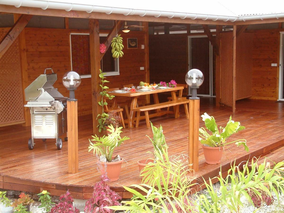 Pension Bounty Tiputa Exterior photo